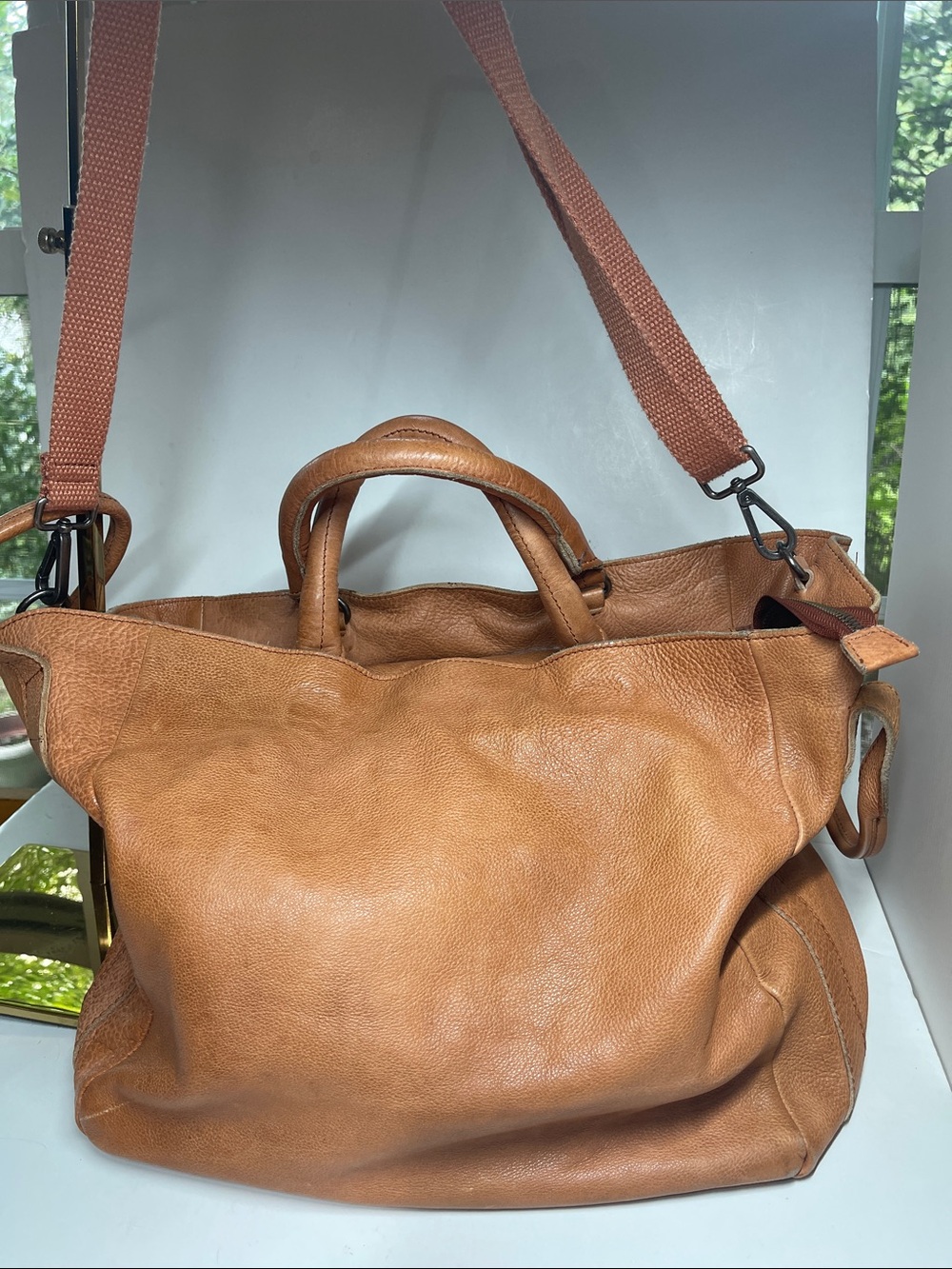 Free People, Leslie leather tote
